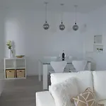 White Serenity * Playa Honda (Lanzarote)