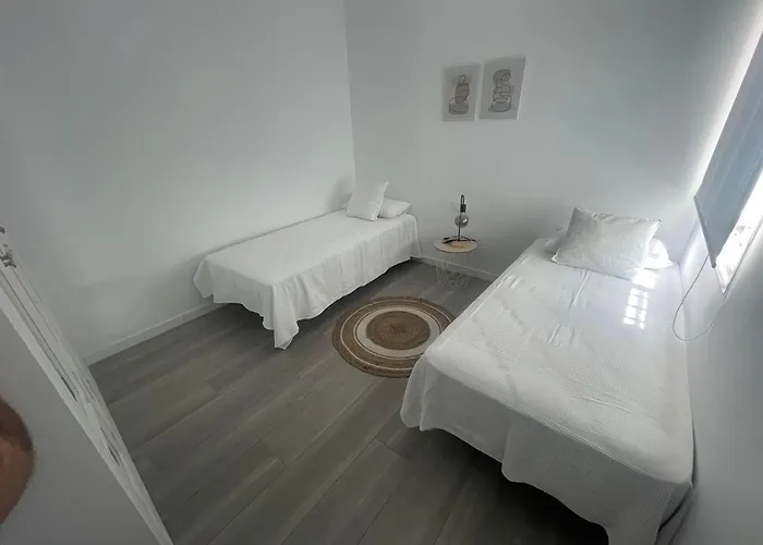 White Serenity Feriehus Playa Honda (Lanzarote)