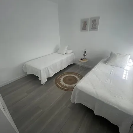 White Serenity Nyaraló Playa Honda